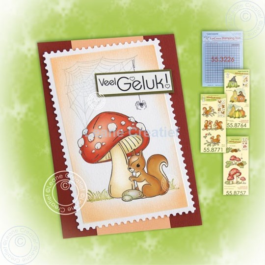 Bild von Squirrel and mushroom